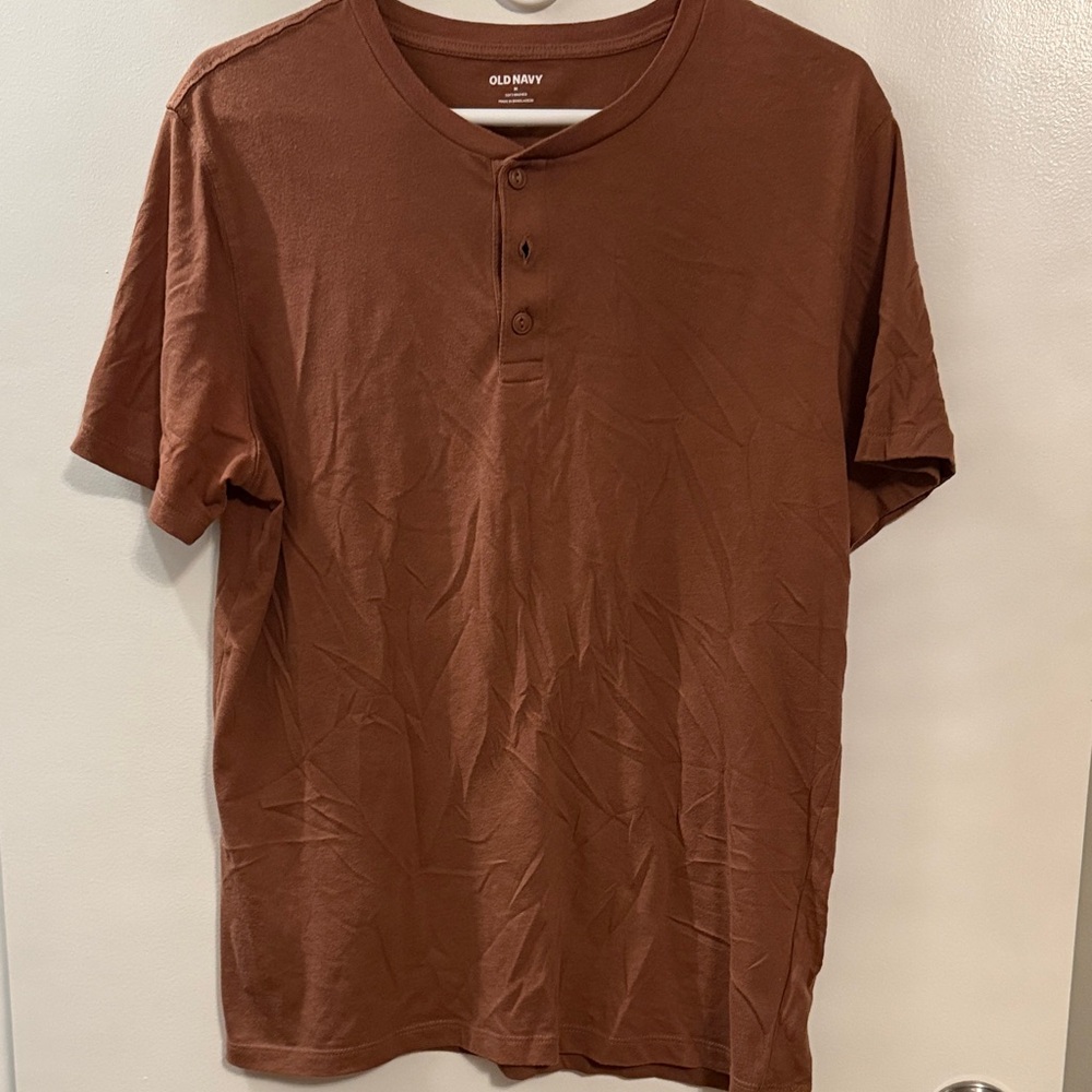 Old Navy Men's Short Sleeve Brown Henley